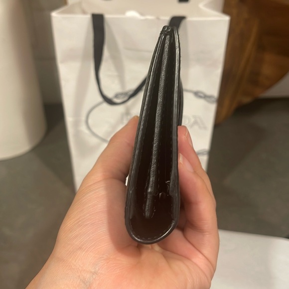 PRADA Large Saffiano and smooth leather wallet - Picture 6 of 13